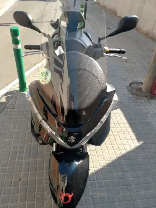 Suzuki Burgman 200 - 2013