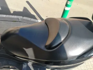 Suzuki Burgman 200 - 2013