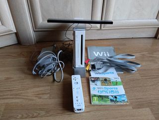 Consola Nintendo Wii Blanca + Wii Sports