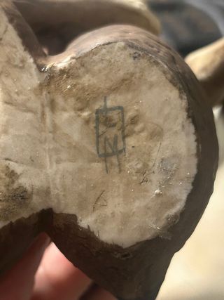 Figura de asno en cerámica