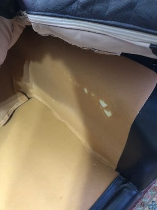 Sofá de 2 plazas de cuero negro