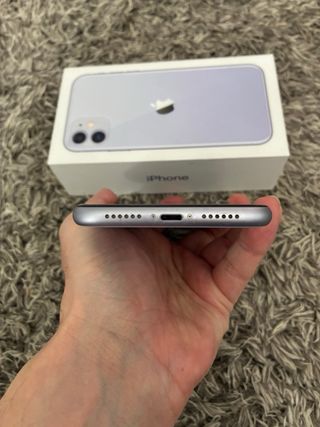 iPhone 11 128GB Morado Caja + Cargador Original
