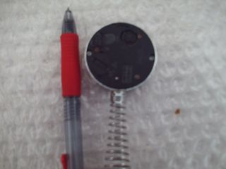 reloj despertador de sobremesa pequeño de metal vi