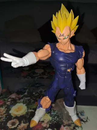 Figura Majin Vegeta Ichibankuji Original
