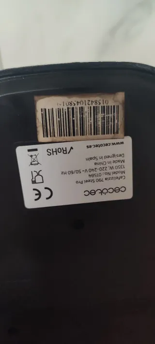 Cafetera Espresso Cecotec Cafelizzia 790