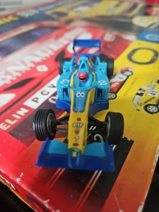 Coche F1 F. Alonso Renault 8 compatible scalextric