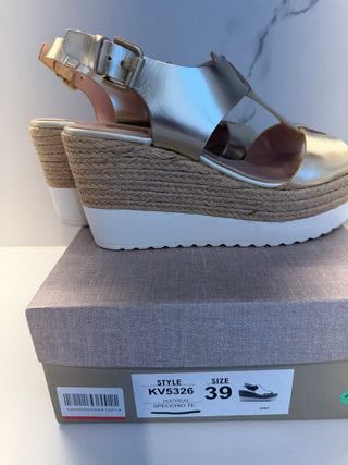Sandalias Sohe Talla 39 Piel Oro/Plata