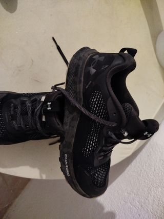 Zapatillas Under Armour Negras nmra.38