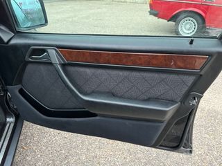 Mercedes-Benz 250 TD W124 1994