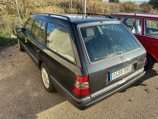 Mercedes-Benz 250 TD W124 1994