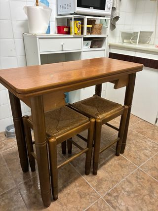 Mesa cocina plegable + 2 taburetes