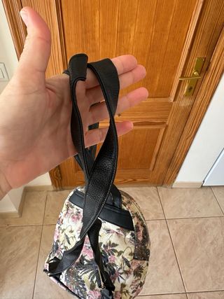 Mochila elegante floral