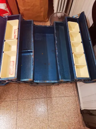 Cassettiera porta attrezzi vintage blu