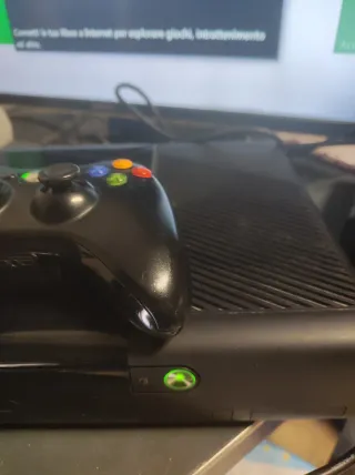 Xbox 360 E 250GB Funzionante