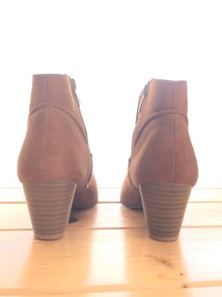 Botines chocolate T.37