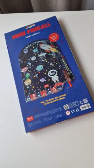 Juego de pinball clásico Space Explorer