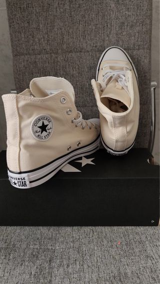 Converse Mujer Beige/Blanco Talla [Talla]