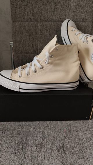 Converse Mujer Beige/Blanco Talla [Talla]