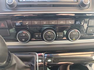 Volkswagen Multivan 2015