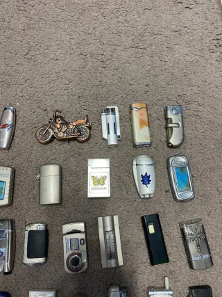 Lotto 50 accendini vintage