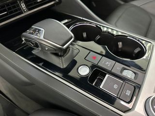 VOLKSWAGEN Touareg RLine 3.0 V6 TDI 210kW Tip 4M