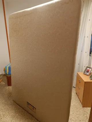 Base tapizada Pikolin 135x180