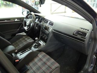 Volkswagen Golf Golf GTI 2.0 TSI 220CV BMT 5p. muy muy bien cuidado, kilómetros garantizados