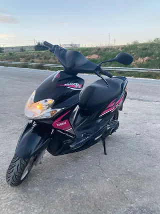Yamaha Jog 2007 Negra y Rosa