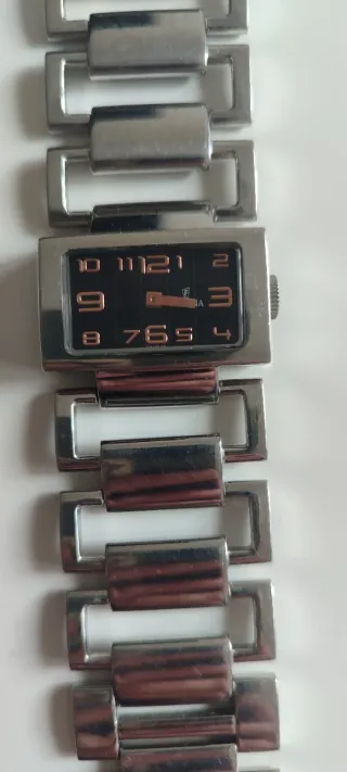 Reloj Festina Mujer  modelo reg. F16331