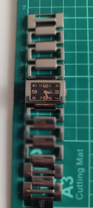 Reloj Festina Mujer  modelo reg. F16331