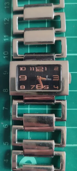 Reloj Festina Mujer  modelo reg. F16331