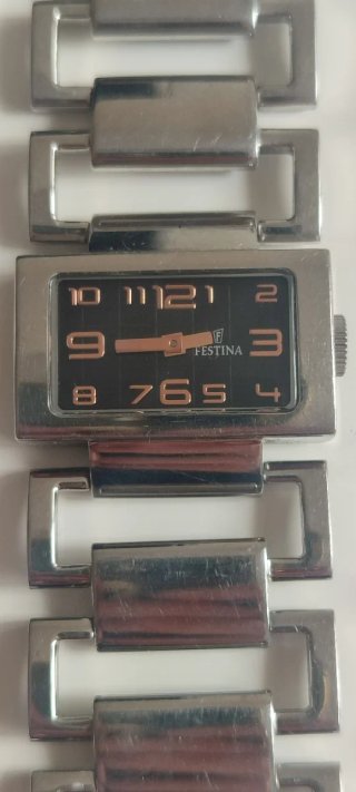 Reloj Festina Mujer  modelo reg. F16331
