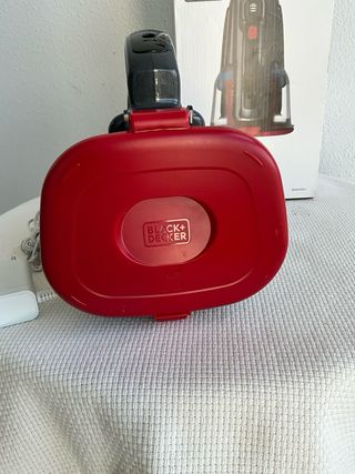 Aspirador de mano Black+Decker Dustbuster BHHV315J