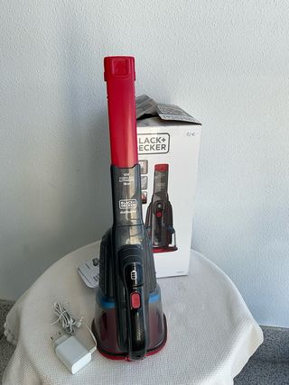 Aspirador de mano Black+Decker Dustbuster BHHV315J