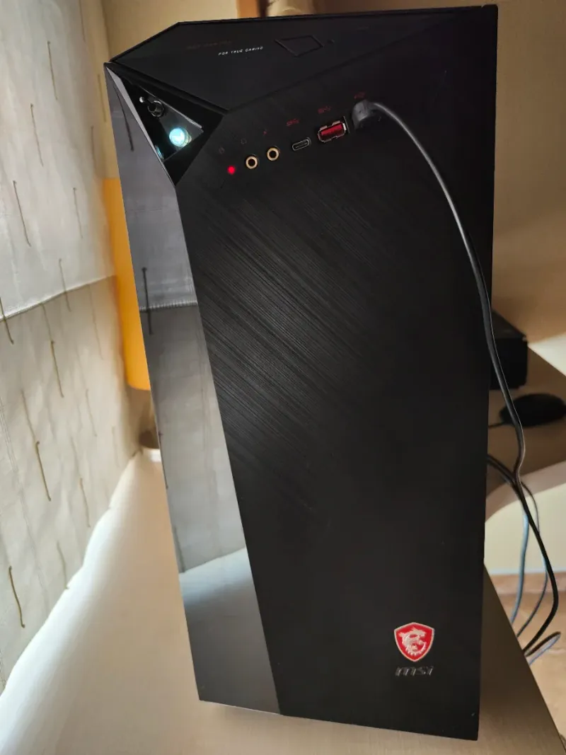 Ordenador MSI Negro