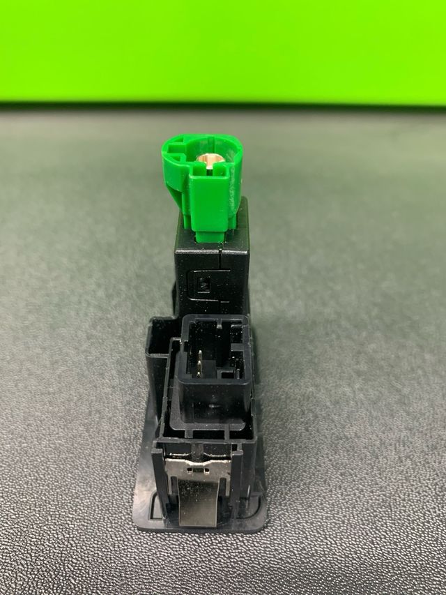 MODULO CONEXION USB AUX-IN PORSCHE MACAN CAYENNE