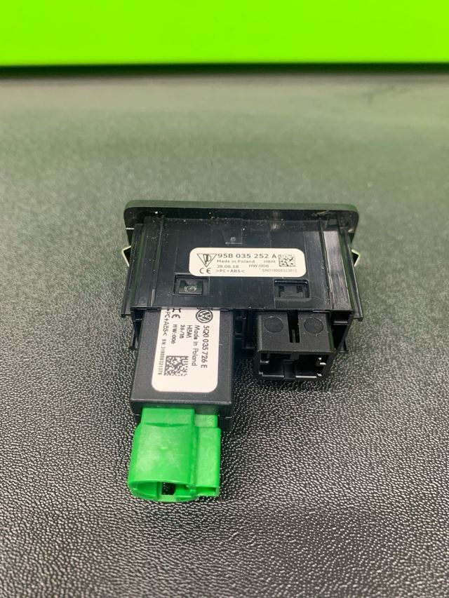 MODULO CONEXION USB AUX-IN PORSCHE MACAN CAYENNE