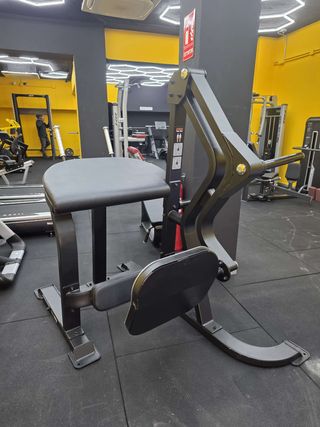 Máquina de gimnasio de segunda mano