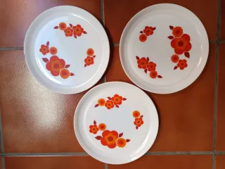 3 Platos Arcopal Lotus Naranja y Blanco