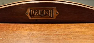 Joyero British 1929 madera y cristal
