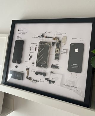 Cuadro iPhone 4 Desmontado