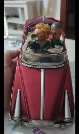 Coche de juguete Photoing on car