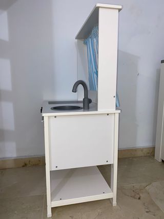 Cocinita de madera infantil