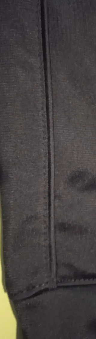 Pantalón de deporte largo bolsillos negro Talla S