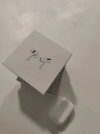 Apple AirPods Pro Blancos