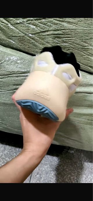 Adidas Yeezy 700 V3 Azael