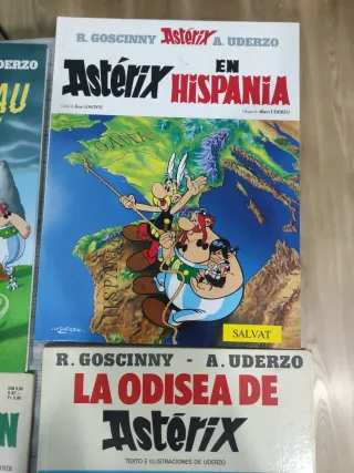 8 comics de Asterix y Tintin. Tapa dura