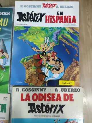 8 comics de Asterix y Tintin. Tapa dura