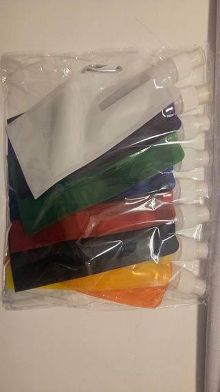 Set 8 Borracce Pieghevoli con Moschettone