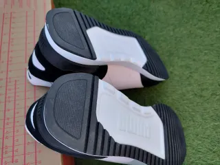 Zapatillas Puma running ligera Nuevas